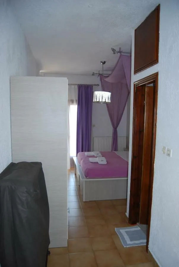Studio Nastasia Afytos Aparthotel